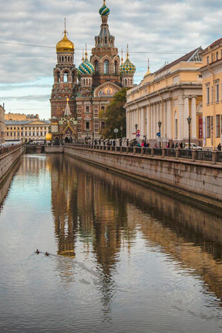 По воздуху через канал