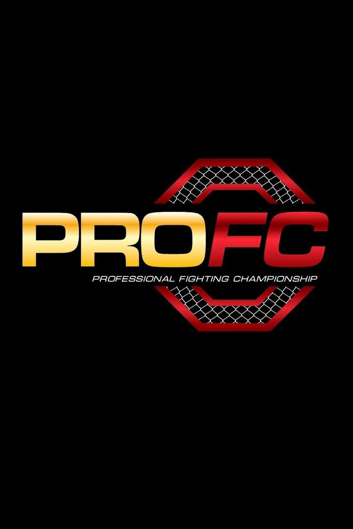 Шоу ProFC 65 (MMA, профессионалы). Ростов-на-Дону (Россия). 19 мая 2019 года: Максим Швец (Россия) - Леандру Силва (Бразилия)